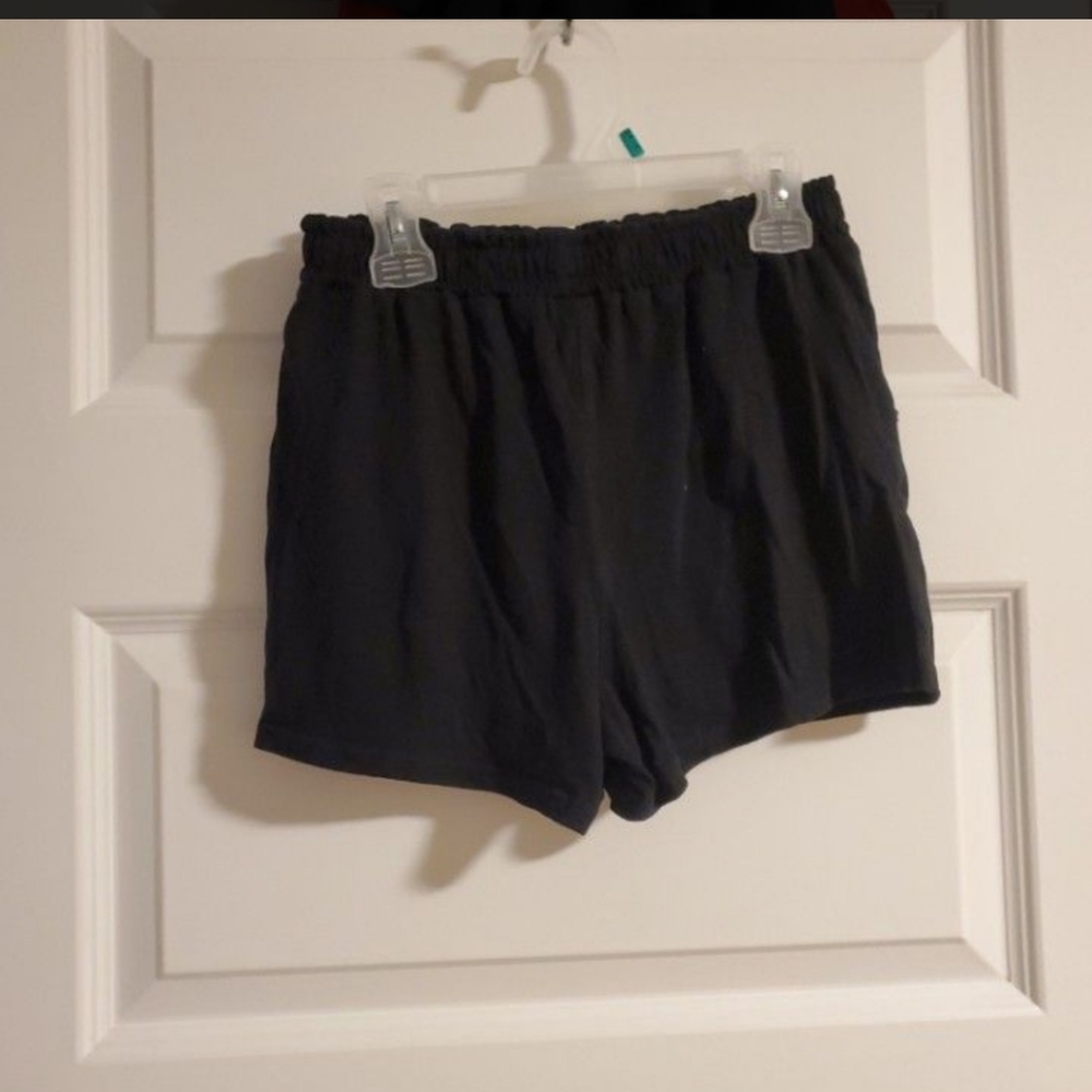 Short - Picture 2 of 3
